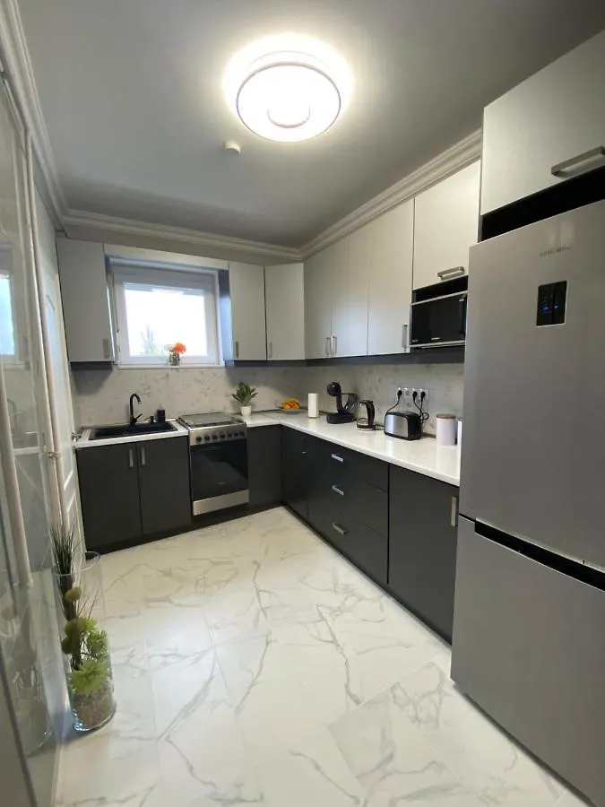 Oliaparman Apartment Eger