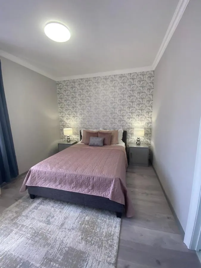 Oliaparman Apartment Eger